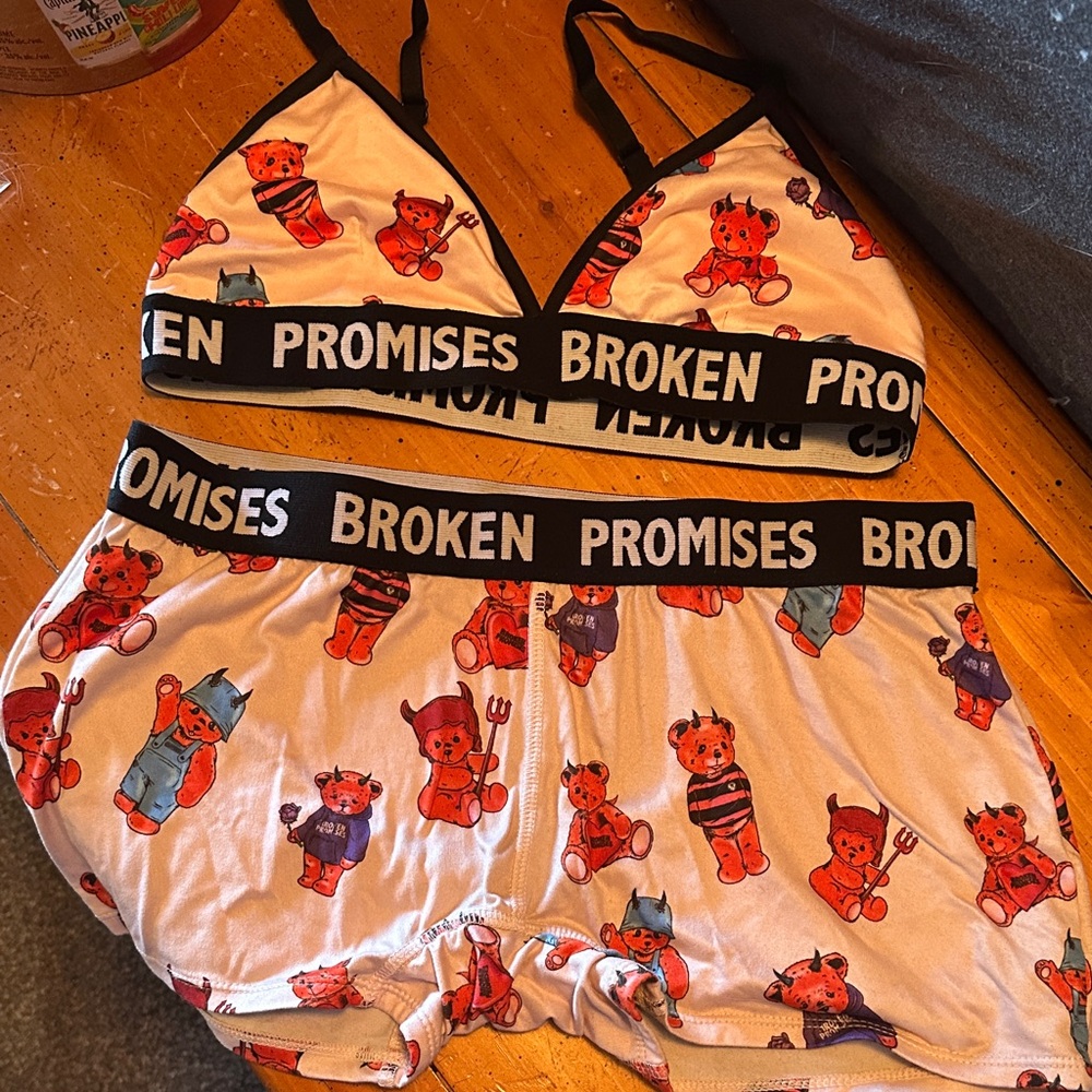 Broken Promises Women's Bear Print Lingerie Set - Black and White